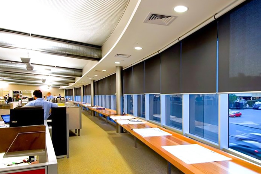 UV-beständig flexibel PVC mörkläggning brandsäkert gardintyg - för hem, kontor, offentlig plats UV-beständig flexibel PVC mörkläggning brandsäkert gardintyg - för hem, kontor, offentlig plats