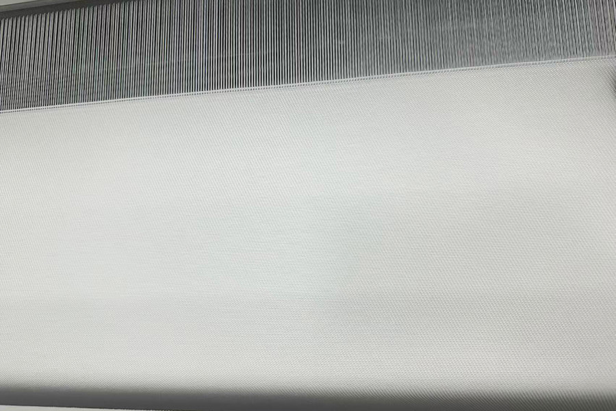 Högtemperaturbeständigt expanderat glasfibertyg – lätt brandsäkert isoleringstyg