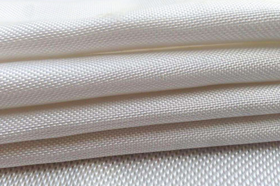 Värmebeständigt brandsäkert flamskyddande glasfibertyg med hög kiseldioxidhalt